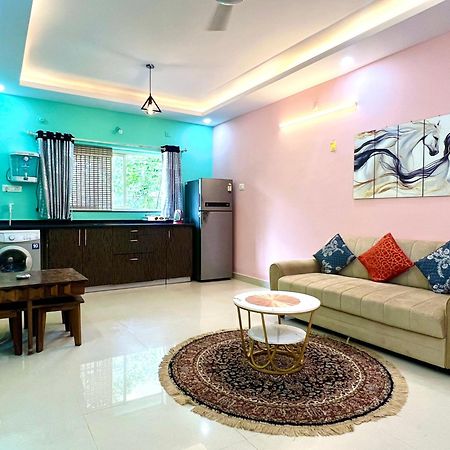 2Bhk Stunning Apartment With Pool ヴァガトール エクステリア 写真