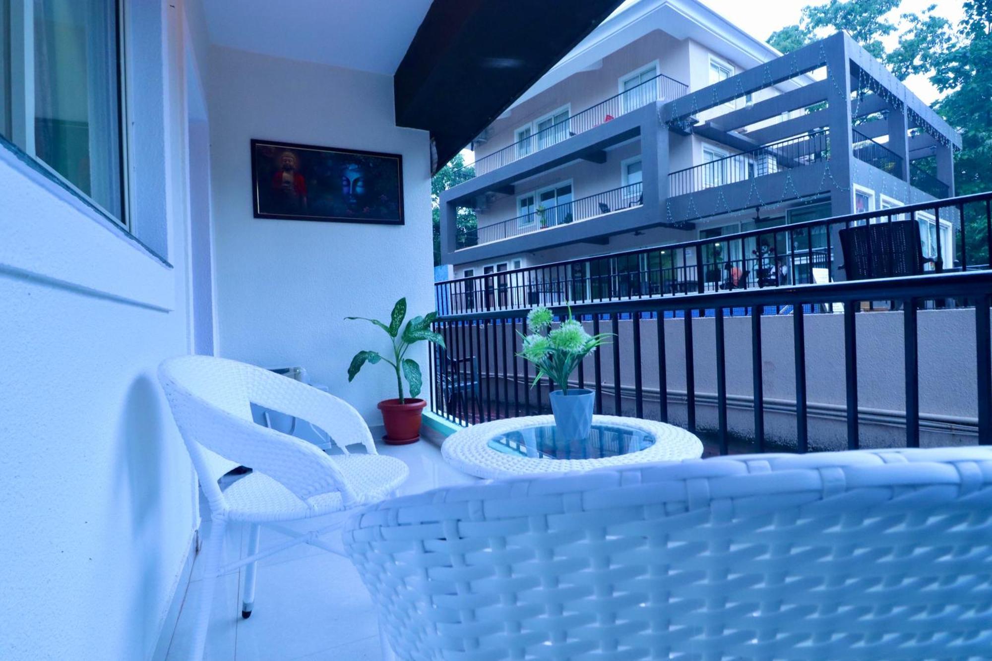 2Bhk Stunning Apartment With Pool ヴァガトール エクステリア 写真
