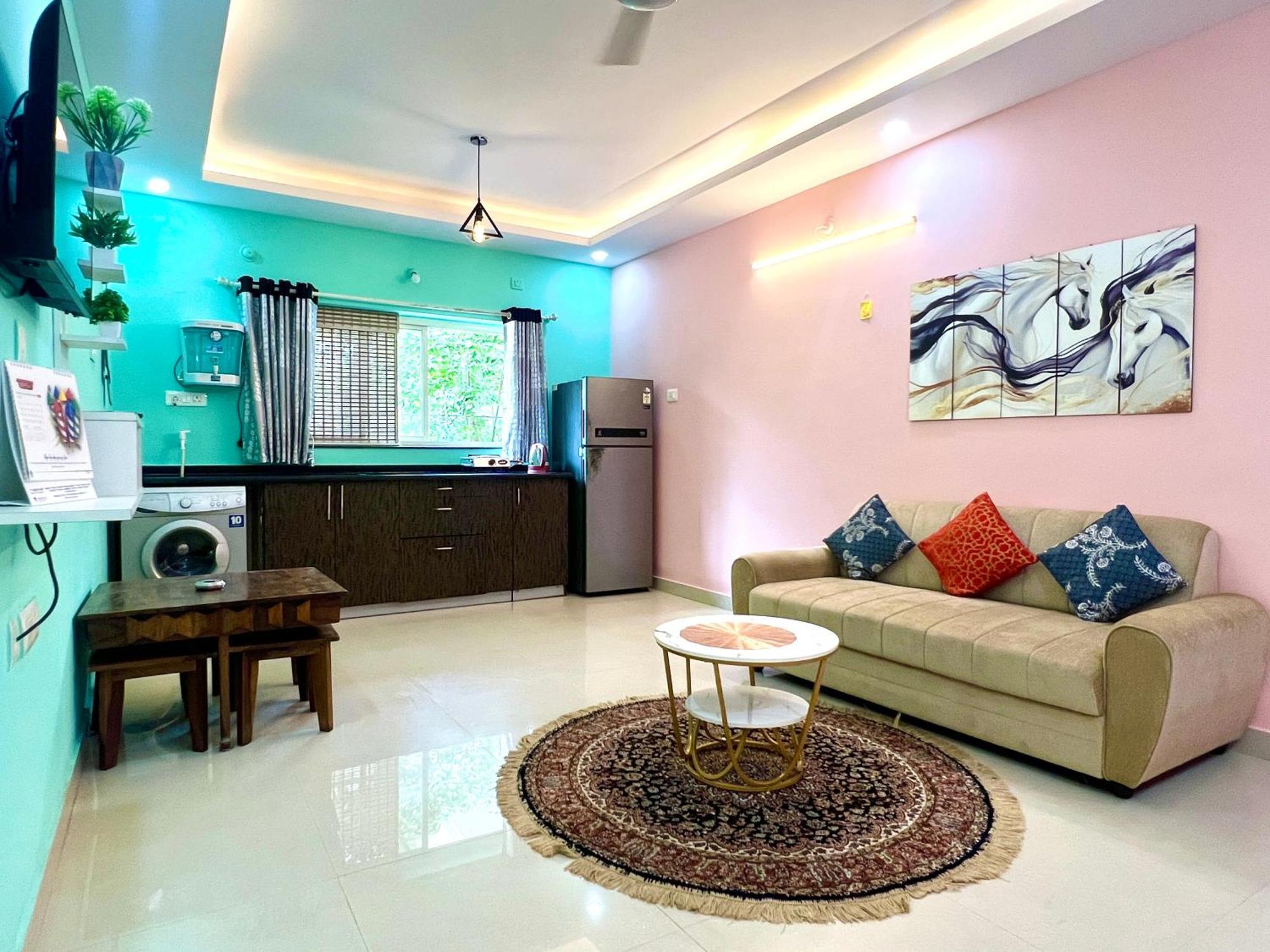 2Bhk Stunning Apartment With Pool ヴァガトール エクステリア 写真