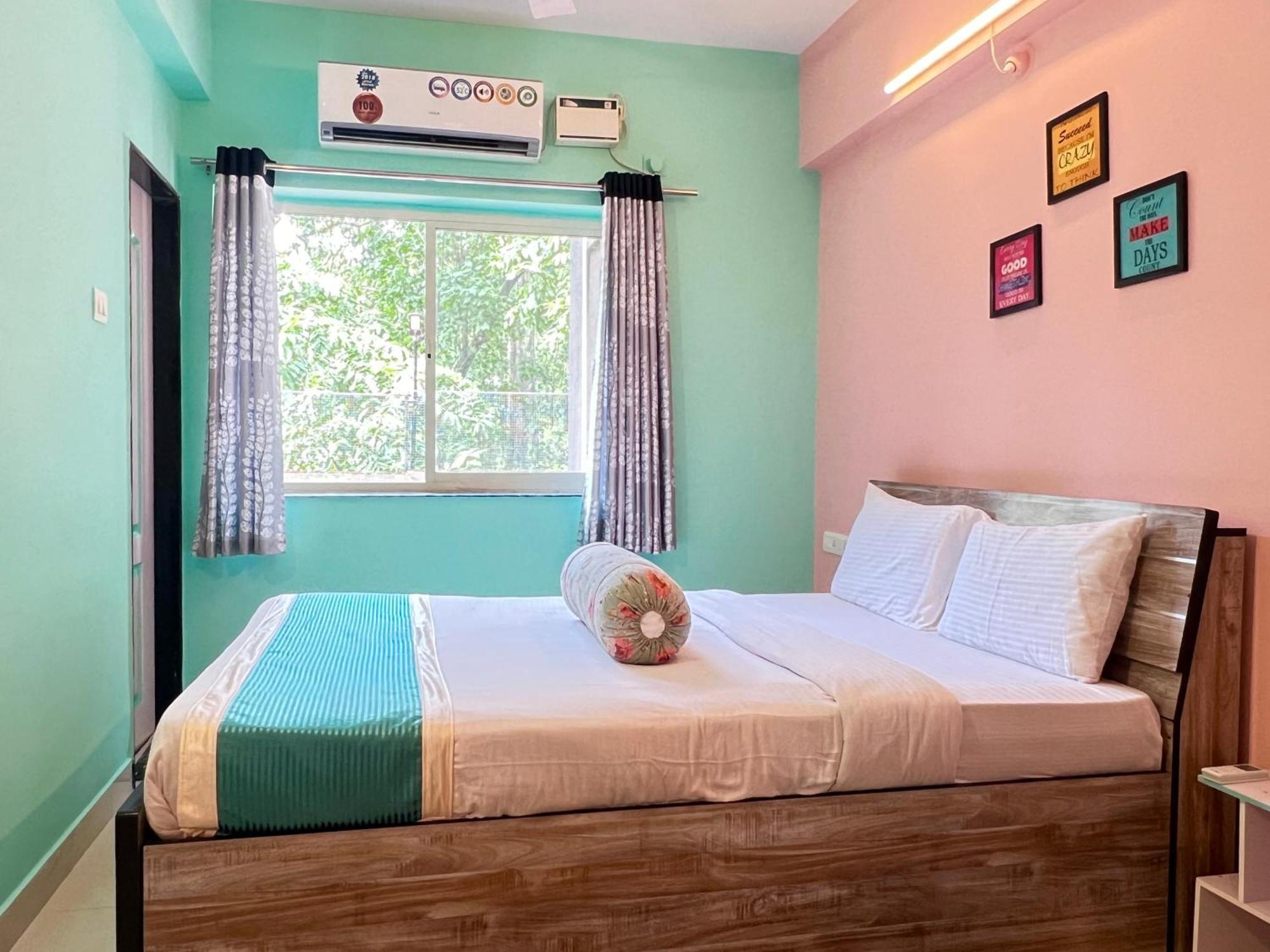 2Bhk Stunning Apartment With Pool ヴァガトール エクステリア 写真